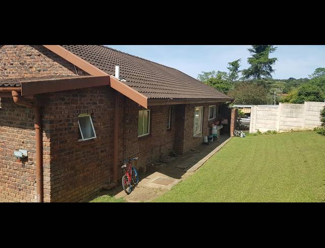 3 BEDROOM HOUSE SOLD IN LINCOLN MEADE